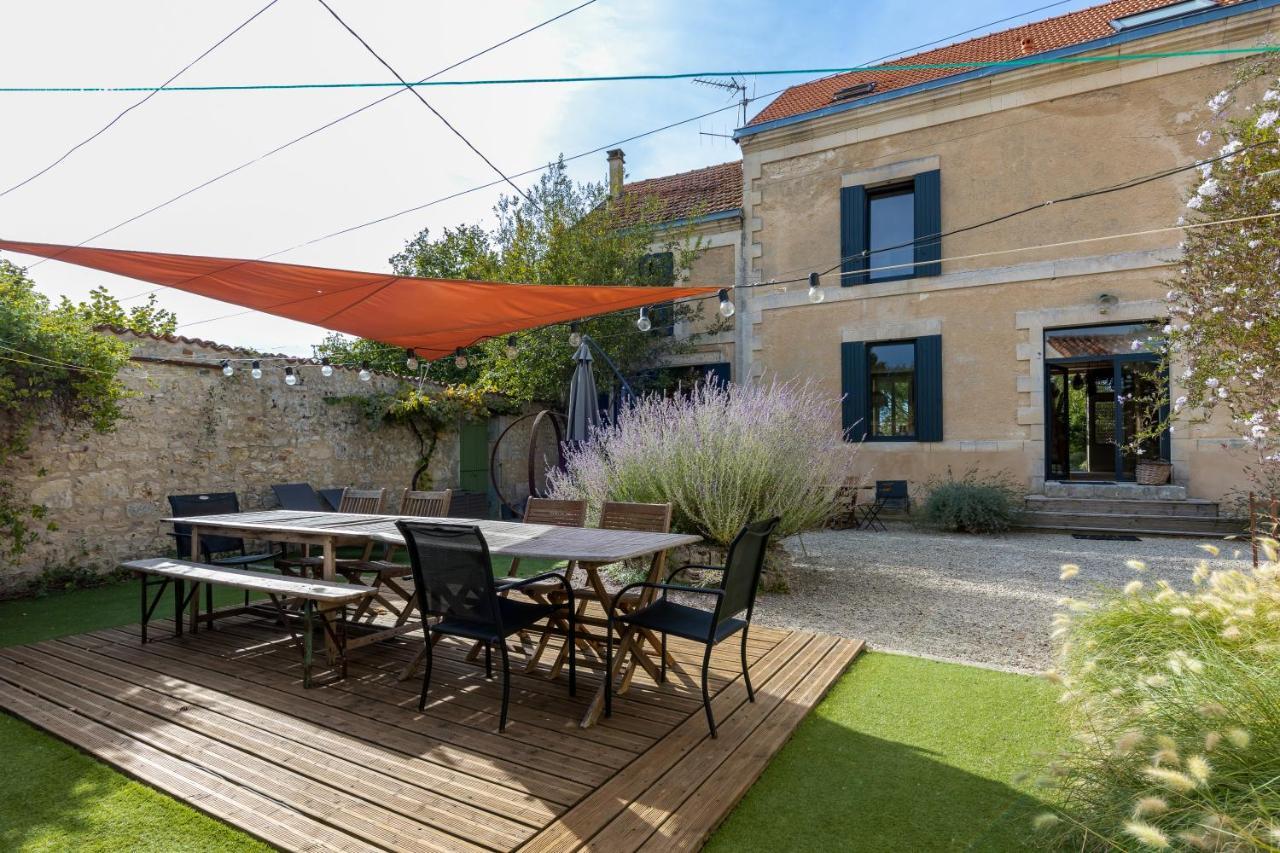 Saint-Savinien La Burie B&B 외부 사진